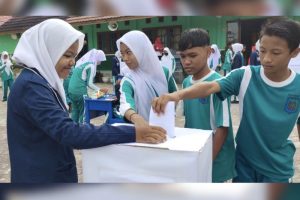 PGRI dan Kontribusinya dalam Penguatan Demokrasi di Lingkungan Sekolah